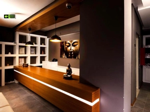 Majura Hotel Business