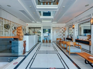 Meis Exclusive Hotel