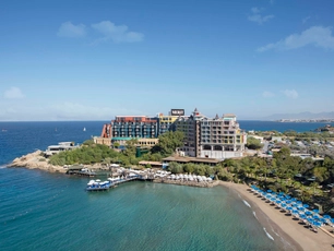 Merit Crystal Cove Hotel & Casino & Spa