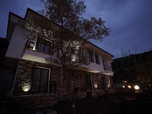 Mons Casa Boutique Hotel