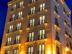 Mr Beyaz Butik Hotel