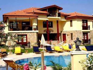 B&B Boutique Hotel (+12)