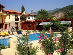 B&B Boutique Hotel (+12)