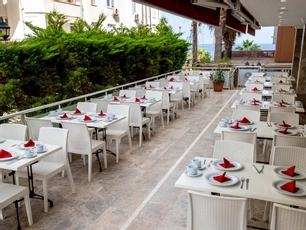 Palm Beach Hotel