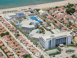 Palm Wings Beach Resort & Spa Kuşadası