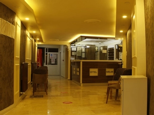 Parlak Otel