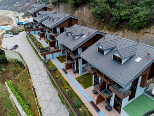 Peerless Villas Hotel