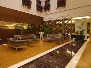 Ramada Hotels & Suites by Wyndham İstanbul Merter