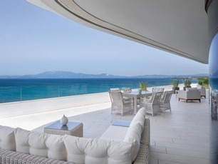 Reges A Luxury Collection Resort & Spa