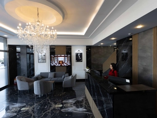 Restway Hotel