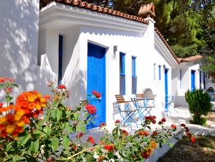 Risus Garden Marina Hotel