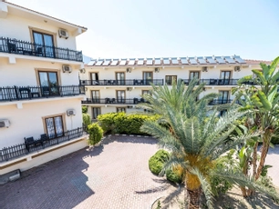 Riverside Garden Resort