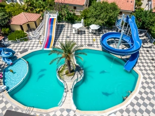 Riverside Garden Resort