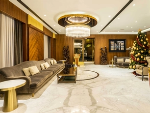 Rocks Hotel & Casino