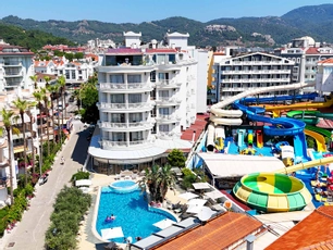 Romance Beach Hotel