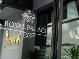 Royal Palace Hotel 