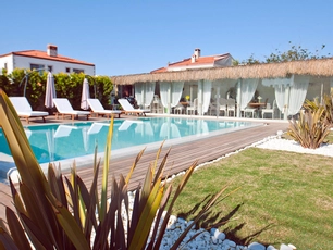 Sade Alaçatı Butik Otel