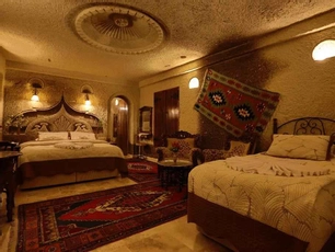 Safran Cave Hotel