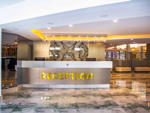 Saint Star Kemer +16 Adult Only