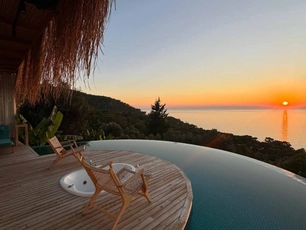 Seaview Faralya Hotel