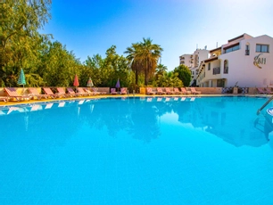 Sentinus Beach Hotel