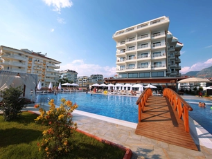 Sey Beach Hotel & Spa