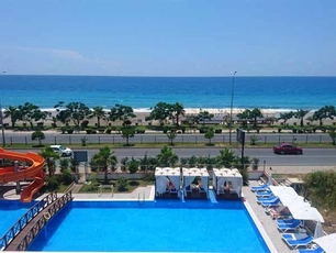 Sey Beach Hotel & Spa