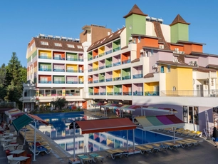 Side Win Hotel & Spa