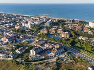 Side Win Hotel & Spa