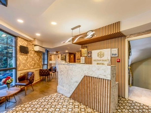 Sultan Hamit Hotel