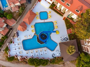 Sunshine Holiday Resort