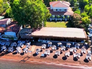 Thanos Hotel