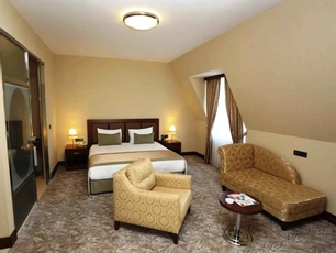 The Green Park Hotel Merter