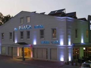 The Riada Hotel