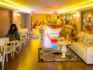 The Time Hotel Old City