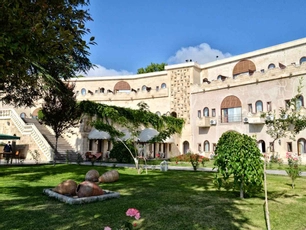 Uçhisar Kaya Otel