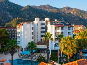 Verde Hotel İçmeler (+16)