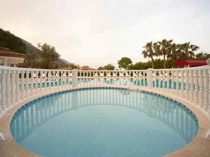 White Otel Ölüdeniz