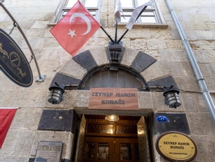 Zeynep Hanım Konağı