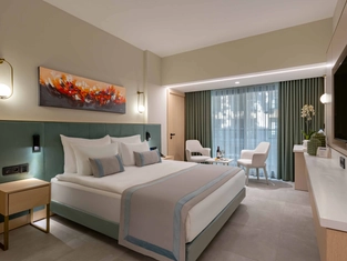 Deluxe Connection Aile Odası