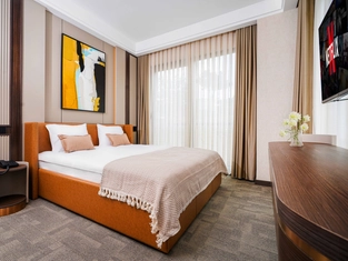 Corner Doğa Manzaralı Oda