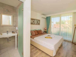 Double Room With Balcony and Sea View (11) ( İptal Edilemez )