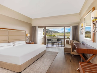 Nehir Manzaralı Standart Oda