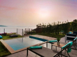 Family Villa with Garden Jacuzzi ( İptal Edilemez )