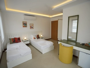 Thyme ( Single Bed )