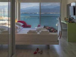 Superior Deniz Manzaralı Oda