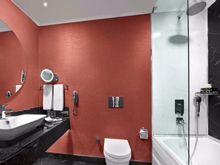 Corner Suit Double Yataklı Oda