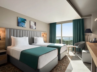 Standart Deniz Manzaralı Oda