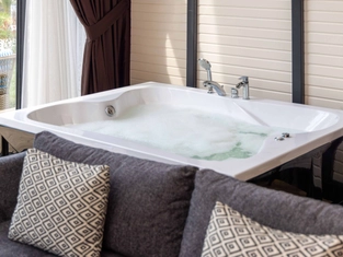 Premium Superior Bungalov 1+1 (Korunaklı Bahçe- Isıtmalı Özel - Jakuzi ) - İptal Edilemez