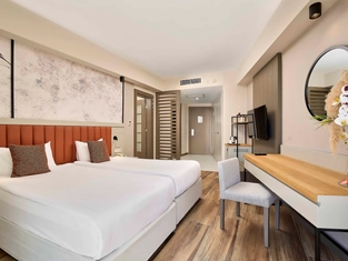 Aile Odası Kara Manzaralı